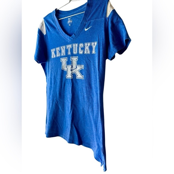 Nike UK Women’s T Shirt Size Large​​ - Picture 2 of 5